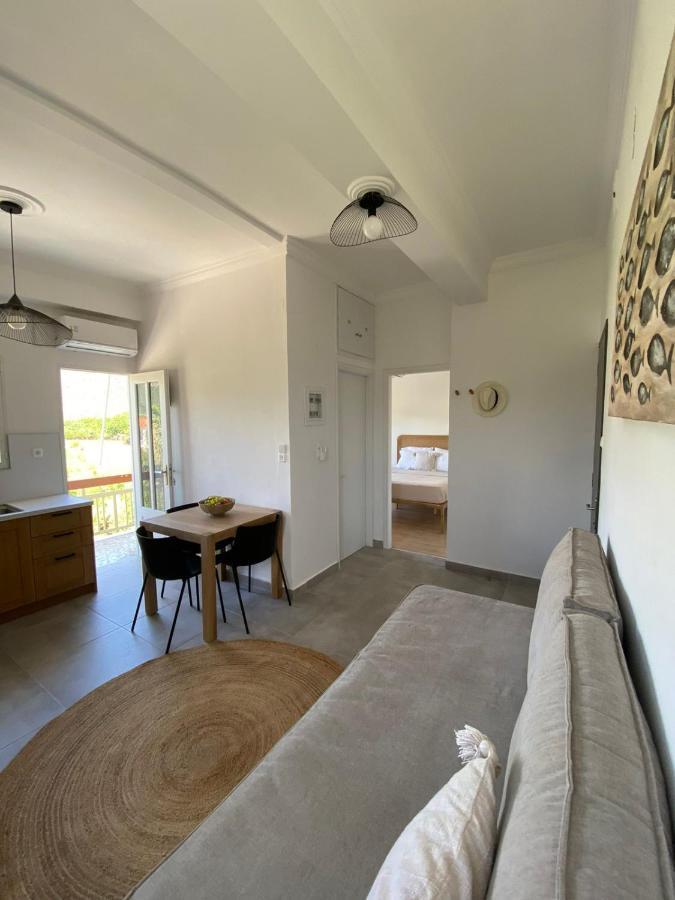 Thassa Beach Apartment No1 Leonídio Kültér fotó